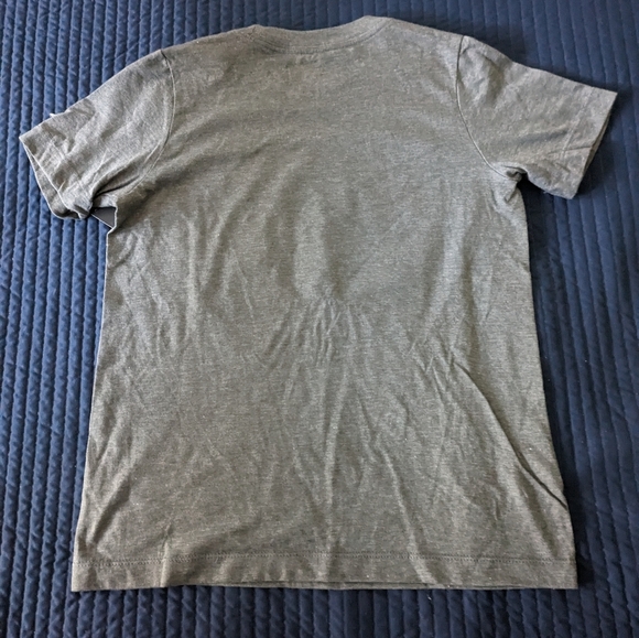 Nike Boys Small Quadruple NIKE Swoosh Shirt CU1008 081  Dark Gray NWT 012025 - Picture 8 of 8